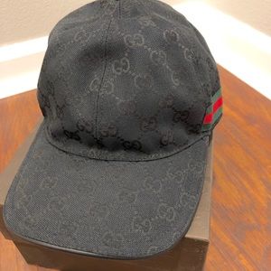 Black Gucci hat